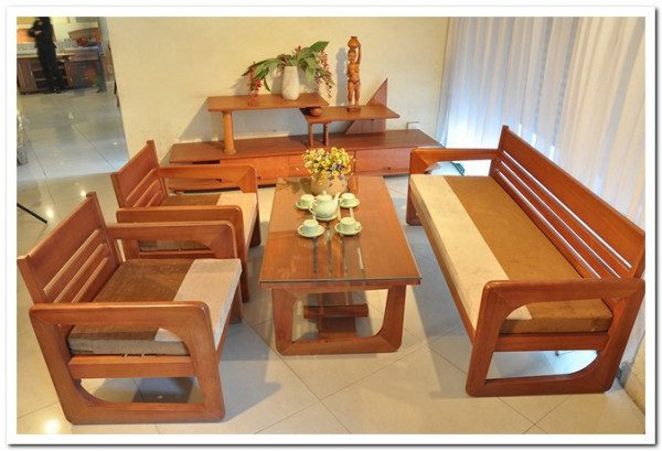 bàn ghế gỗ phòng khách giá 2 triệu
